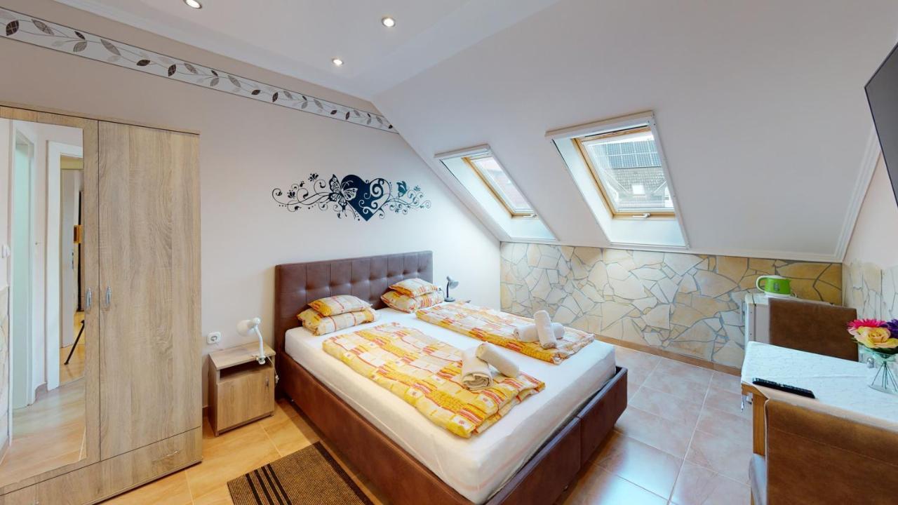 Cristian Apartman Hajdúszoboszló Esterno foto