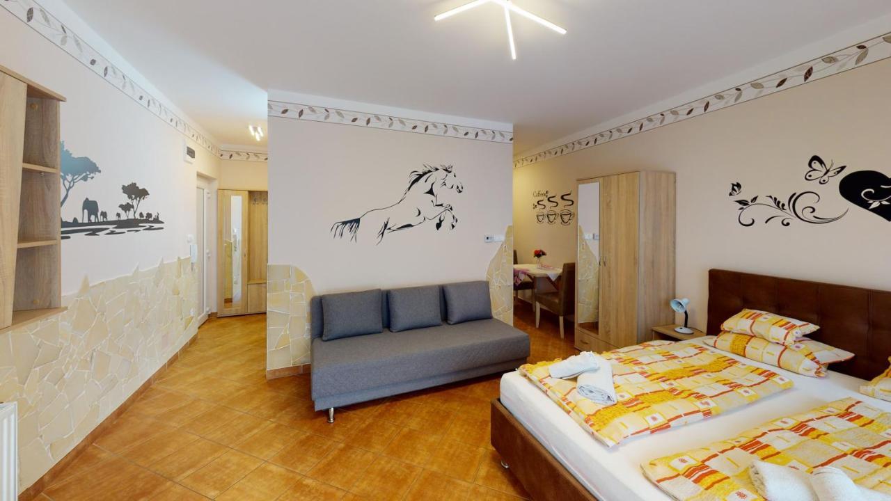 Cristian Apartman Hajdúszoboszló Esterno foto