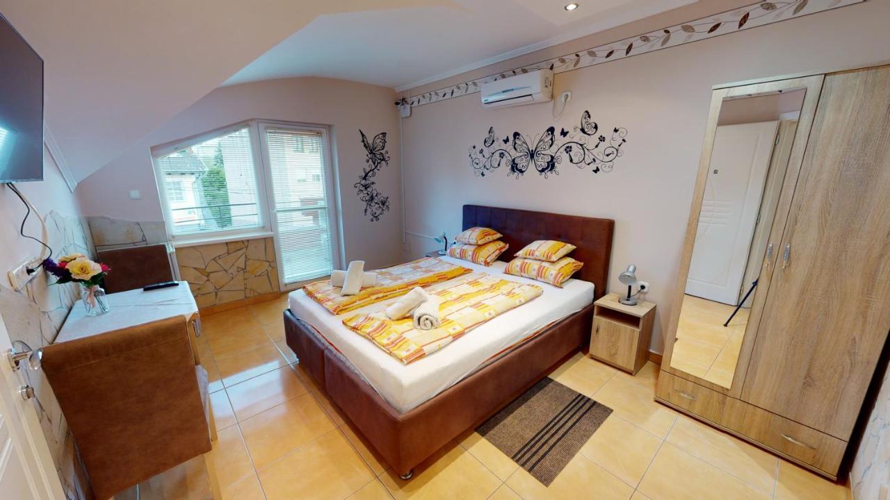 Cristian Apartman Hajdúszoboszló Esterno foto
