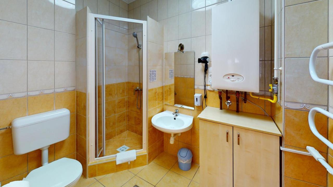 Cristian Apartman Hajdúszoboszló Esterno foto