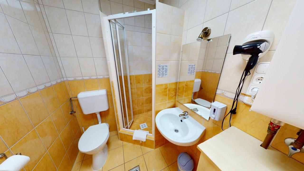 Cristian Apartman Hajdúszoboszló Esterno foto
