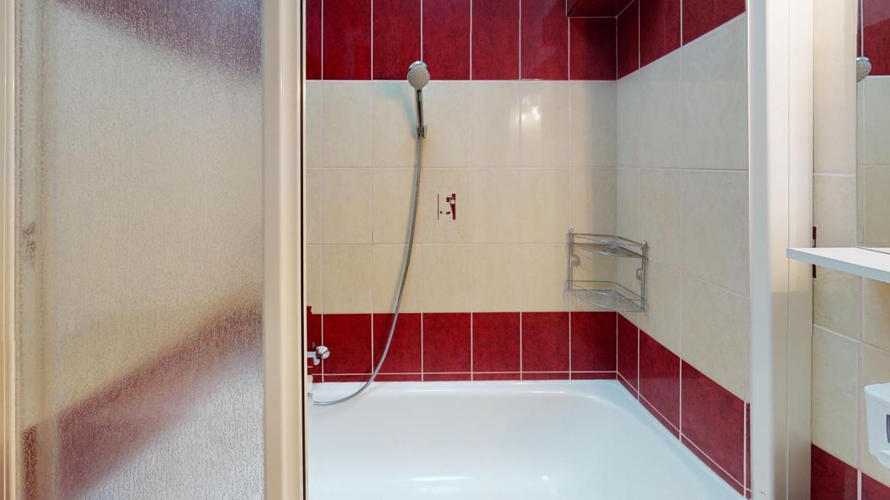 Cristian Apartman Hajdúszoboszló Esterno foto