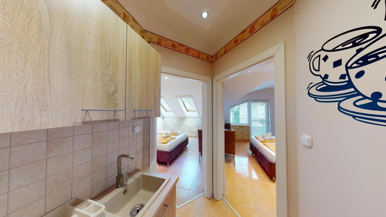 Cristian Apartman Hajdúszoboszló Esterno foto